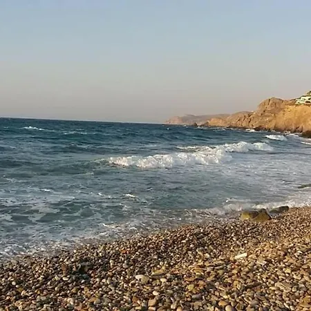 Esthir S Guest House- Sea View Apartment Naxos City