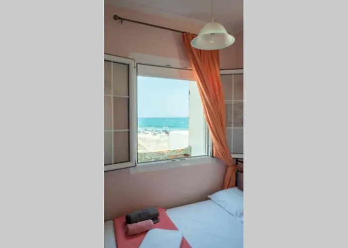 Apartment Esthir S Guest House- Sea View *