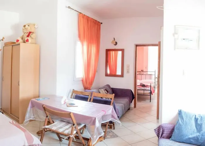 Esthir S Guest House- Sea View * Naxos City